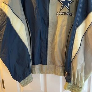 Vintage Dallas Cowboy windbreaker.